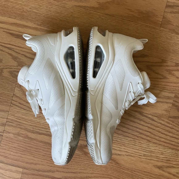 Womens SKECHERS  Tres-Air Uno Revolution Airy, White/Silver Mesh Sneakers Size 8 - Picture 3 of 7